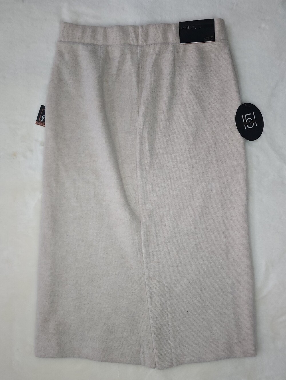 One 5 One Soft Knit Beige Midi Skirt NWT - Picture 9 of 9